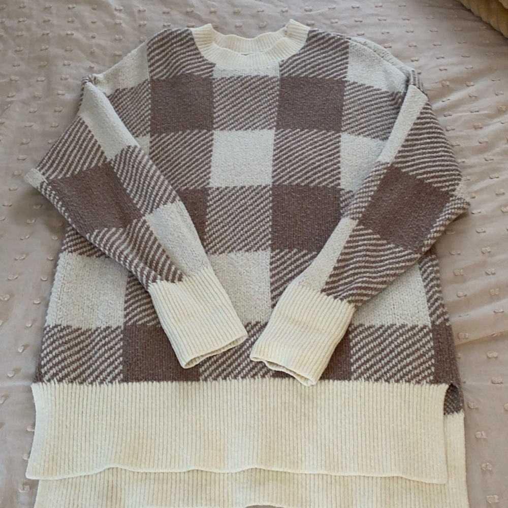 Abercrombie Checkered Oversized Sweater